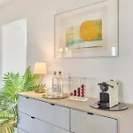 Modernes Studio-apartment In Toller Waldrand-lage Apartament *