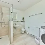 Apartament Modernes Studio-apartment In Toller Waldrand-lage *