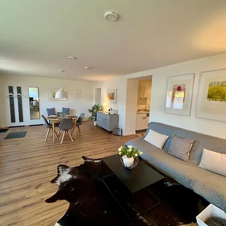 Apartment Modernes Studio-apartment In Toller Waldrand-lage Kaiserslautern