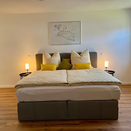 Apartment Modernes Studio-apartment In Toller Waldrand-lage