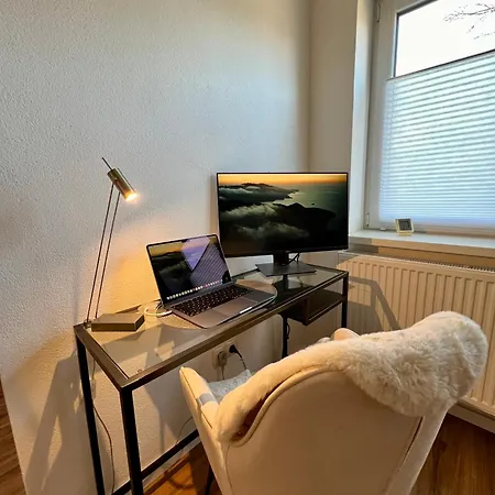 Apartment Modernes Studio-apartment In Toller Waldrand-lage