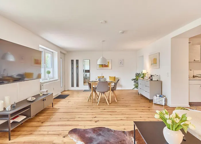 Modernes Studio-apartment In Toller Waldrand-lage