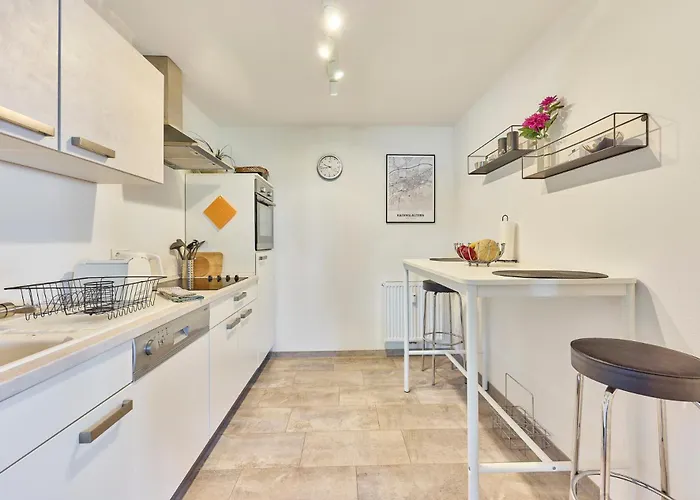 Modernes Studio-apartment In Toller Waldrand-lage 凯撒斯劳滕